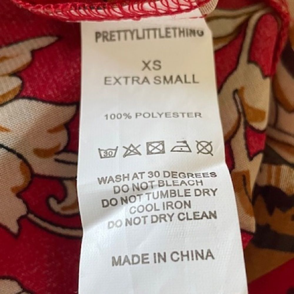 Pretty Little Things Patterned Button Down Blouse - Picture 5 of 6